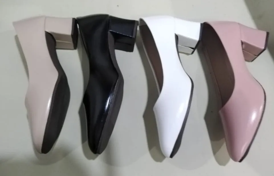 Women Block Heels Sandal Easy to Walk Comfortable Heels Sandal Best For Women Fashion