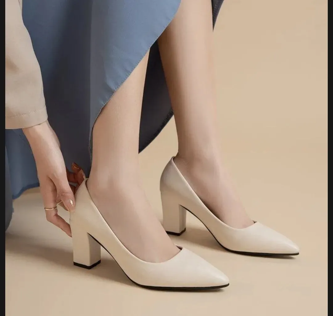 Women Block Heels Sandal Easy to Walk Comfortable Heels Sandal Best For Women Fashion
