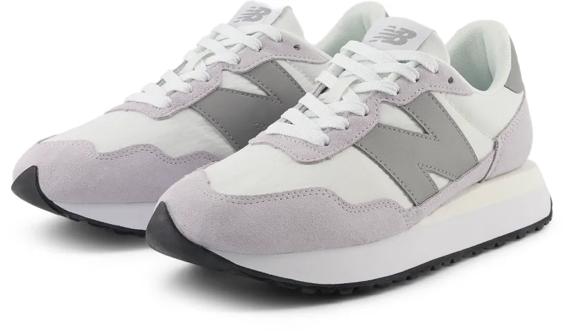 WOMEN'S 237