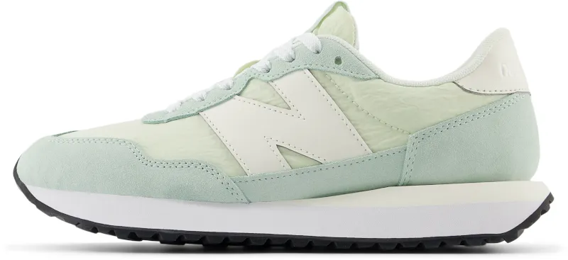WOMEN'S 237