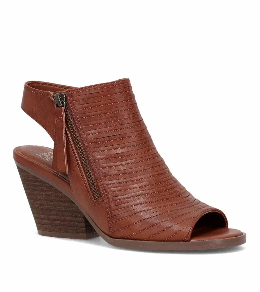 Women's Gianella